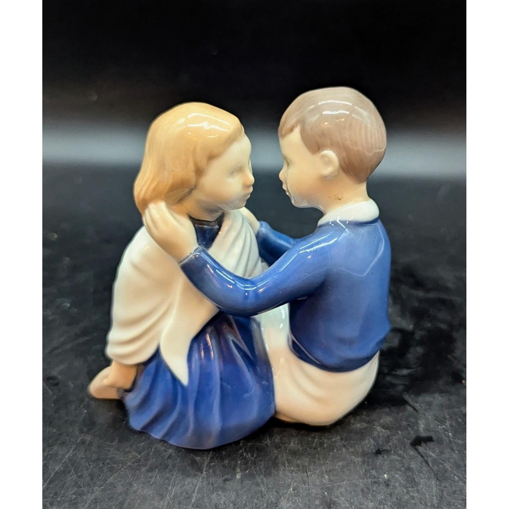 Vintage Bing & Grondahl B & G Figurine Sculpture Hairdresser Denmark 4"